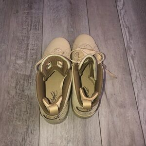 Jordan Women's Sneakers in Beige and Tan